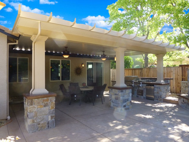 Wood Patio Covers vs Duralum Aluminum Patio Covers - Select HI - Blog